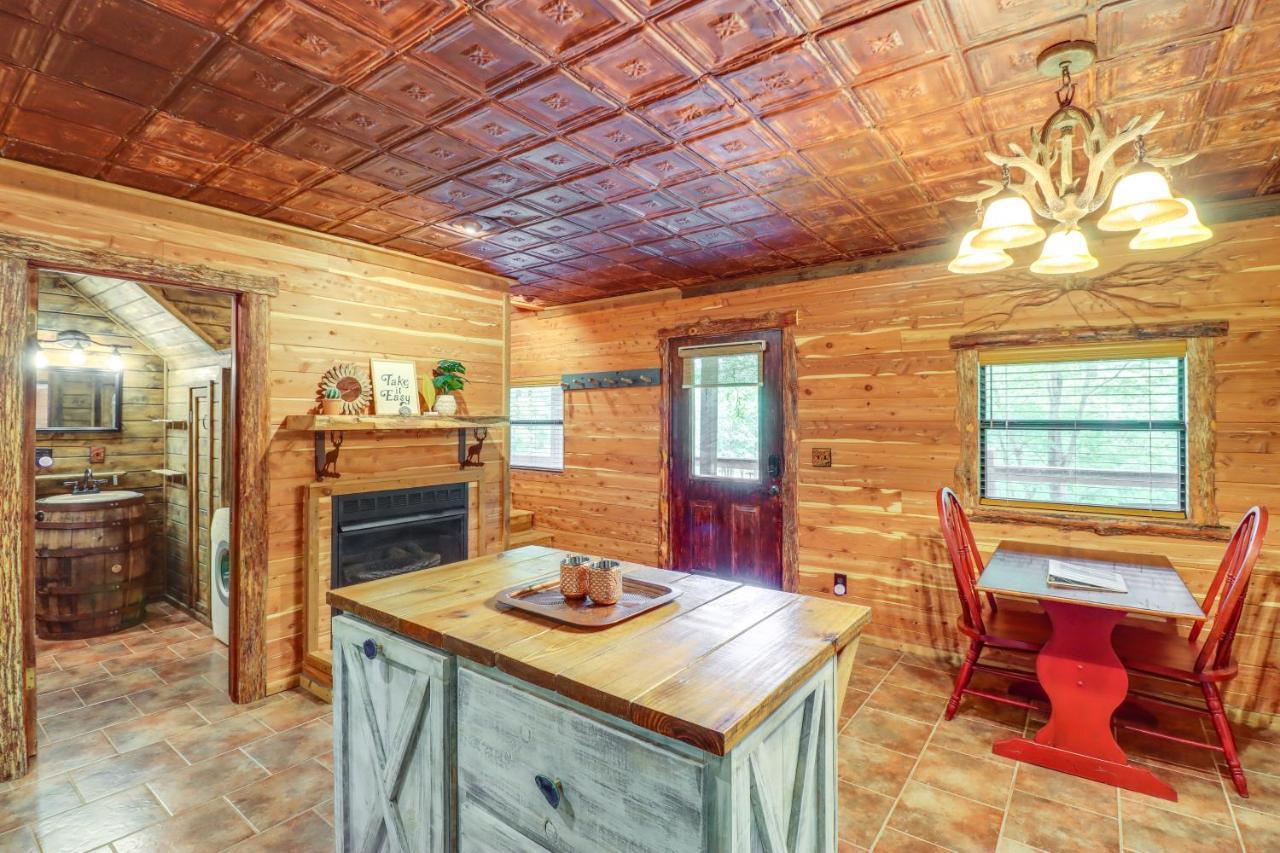 Rural Arkansas Vacation Rental With Wraparound Porch Heber Springs ภายนอก รูปภาพ