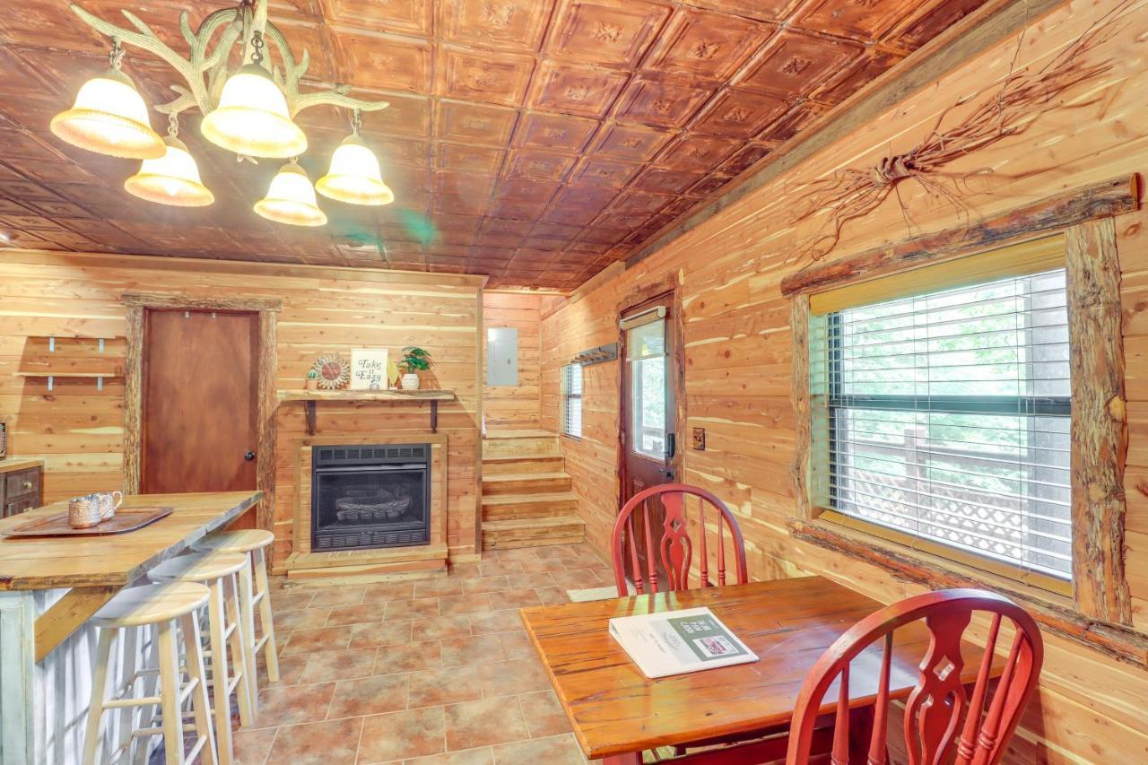 Rural Arkansas Vacation Rental With Wraparound Porch Heber Springs ภายนอก รูปภาพ